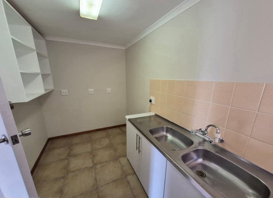 5 Bedroom Property for Sale in Bayview Western Cape